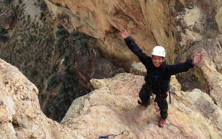 rock climbing program for teens